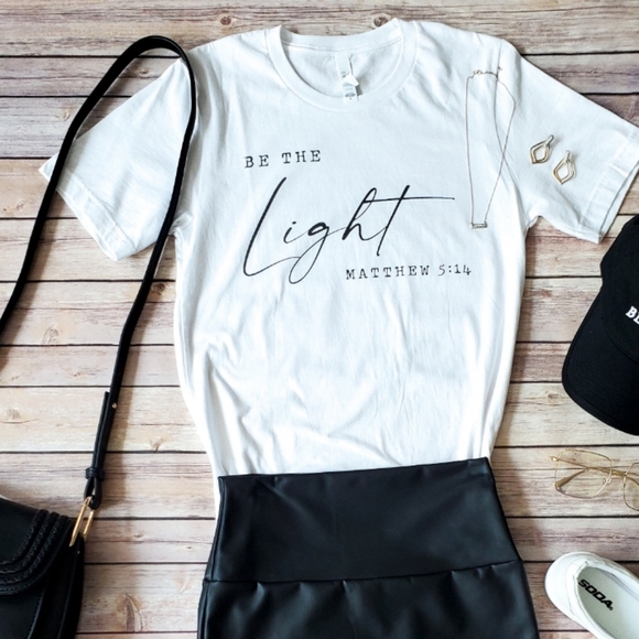Be The Light Graphic Tee-White - Picture 4 of 5